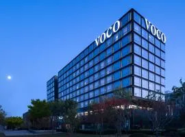 voco Hefei Binhu, an IHG Hotel