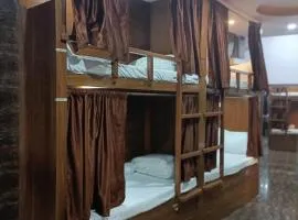 Crystalinn Dormitory And Rooms