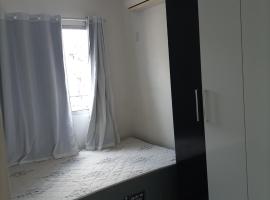 Apartamento no vila Olímpia mobiliado, מלון בפיירה דה סנטנה