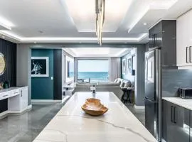 Luxurious 3 bedroom beach front apartment