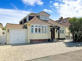 Botany Bay view Seaside Home