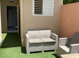 פרטיות וחוויה אצל יעקב וירדנה Privacy and an experience at Jacob and Yardena, viešbutis mieste Afula