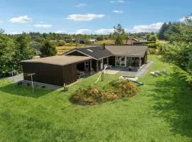 Awesome Home In Fjerritslev With House A Panoramic View