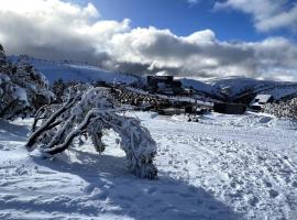 Chalet 3, ξενοδοχείο σε Mount Hotham