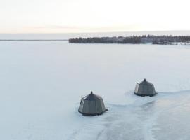 Vikajärvi Lake View Experience Igloos, hotel a Rovaniemi