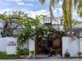 LVIS Village, hotel i Dharavandhoo