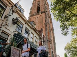 Long John's Pub & Hotel, hotel i Amersfoort