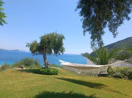 Elina Apartments, hotel sa Parga