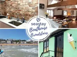 Old Boathouse 3 Bed 2 Bath Nr Beach Inc Parking