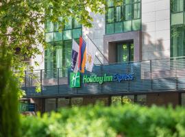 Holiday Inn Express - Yerevan, an IHG Hotel