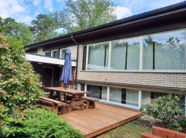 Family House Kupittaa Diplomat, Sauna, Garden, whole house for you – willa 