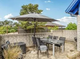 Gorgeous Home In Læsø With Kitchen