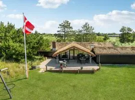 Gorgeous Home In Rømø With Kitchen