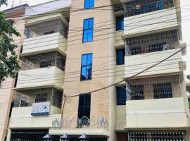 Modern 3 Bedroom Flat in Sylhet, hotel em Sylhet