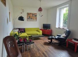 Chez Mary et Stef, hotell i Verdun-sur-Meuse