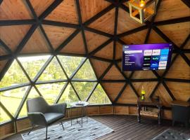 Entre-pinos Glamping WiFi Vista 360º, hotel v destinaci Guarne