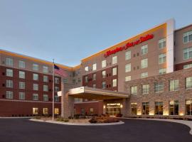 Hampton Inn & Suites Rosemont Chicago O'Hare: Rosemont şehrinde bir otel