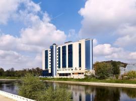 DoubleTree by Hilton Oradea – hotel w mieście Oradea