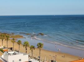 Varandas do Mar Apartamento T2R frente mar Olhos de gua Albufeira, hotel v destinácii Olhos de Água