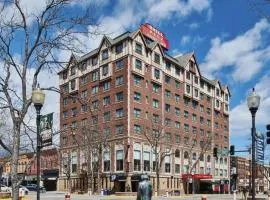 Hotel Alex Johnson Rapid City, Curio Collection by Hilton