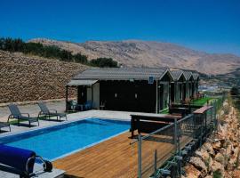 פסגת גן עדן בחרמון, hotel a Majdal Shams