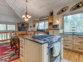 Great Kitchen, AC, SHARC Access, Hot Tub, Bring Pet!