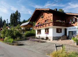 Haus Bichler, hotel din Kössen