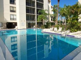 E63 - 2Bd/2B - Directly on Siesta Key Intracoastal, hotel en Siesta Key