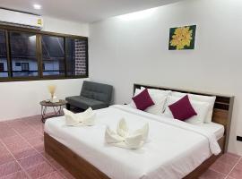 KT Camp: Haad Rin şehrinde bir otel