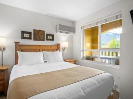 Bear Lodge One Bedroom by MVA, hotel di Whistler