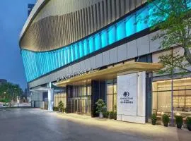 DoubleTree by Hilton Chengdu Riverside - Close to Panda Base and Chengdu East Railway