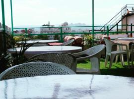 Krishna Stay Guest House, hotel i Udaipur