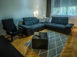 Főtér Apartman