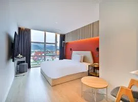 Browndot Signature Hotel