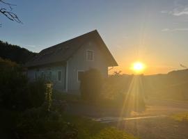 Ferienhaus am Hof Zotter, hotel u gradu 'Riegersburg'