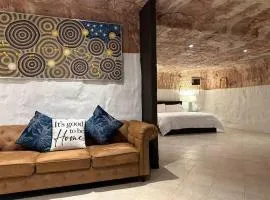 Cozy Cave Coober Pedy