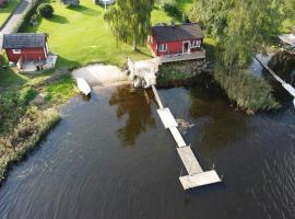 Private Lake Cabin, hotell i Huskvarna