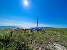 Lovely cottage by the south coast, готель у місті Треллеборг