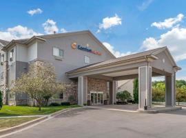 Comfort Suites Lake Geneva East – hotel w mieście Lake Geneva