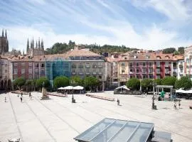 Increíble piso en la plaza Mayor, con garaje