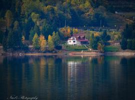 Casa Iris Colibita, viešbutis mieste Colibiţa