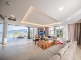 Nha Trang Oceanfront Luxury Villa Anh Nguyen