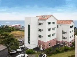 Jeju Aria Pension