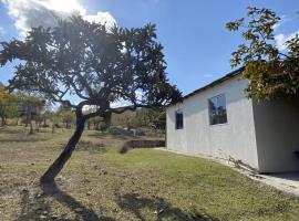 Chalés Paradise - Casal, hotel Serra do Cipóban