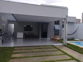 Linda casa com piscina, hotel sa Ribeirão Preto