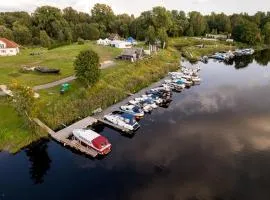 Cozy houses - Sauga Fishing Village riverside holiday center