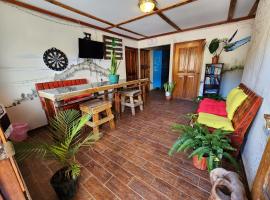 Boho by Arte Hostal Boquete, къща за гости в Bajo Boquete