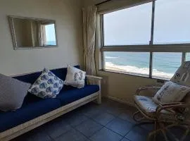 703 High Tide, Holiday Apartment, Main Beach, Amanzimtoti