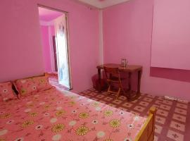 Viesnīca PAMILYA HOMESTAY pilsētā Čerapundži