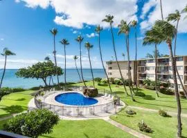 Kanai a Nalu 314 - Newly Renovated, Oceanfront, AC